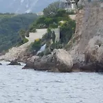 Stone House Djakonovic