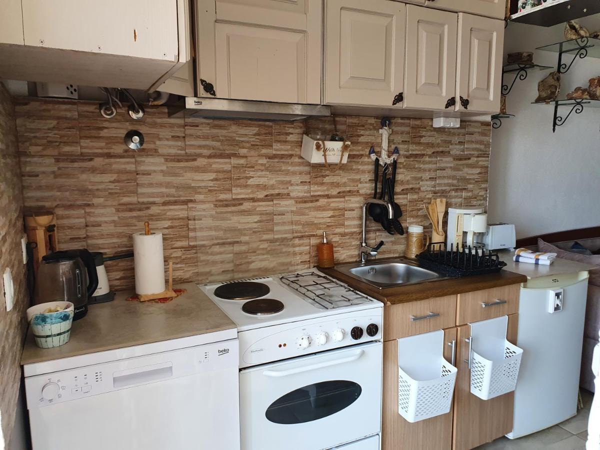 Apartment Stone House Djakonovic *